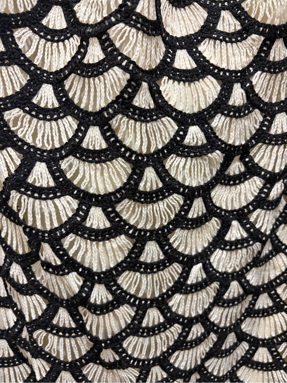 Fore Cream and Black Scalloped Crochet Halter Dress Sz L - Picture 5 of 6